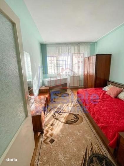 Apartament 2 Camere DECOMANDAT, Podu Ros, Etaj 1 - 4