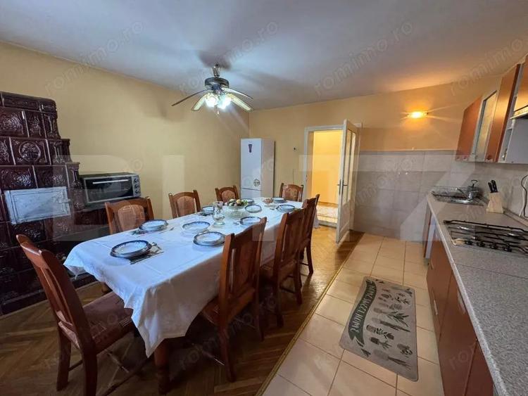 De Vanzare Casa de Vacan?a cu Teren Generos 5.755 m2 , 3 Camere - 16