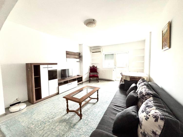 Apartament 3 Camere Calea Calarasi 80 mp