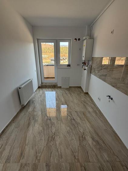 Vand garsoniera cu parcare inclusa - 2