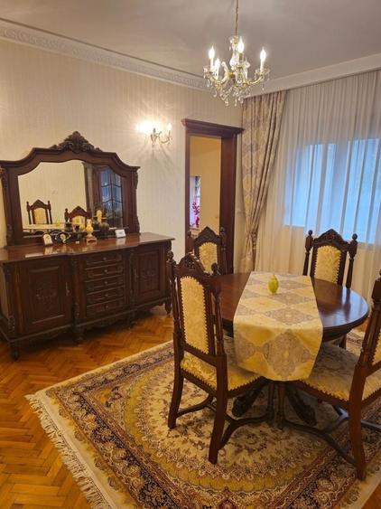 Vila frumoasa ,localizata central\ Unirii Square\Proprietar - 2