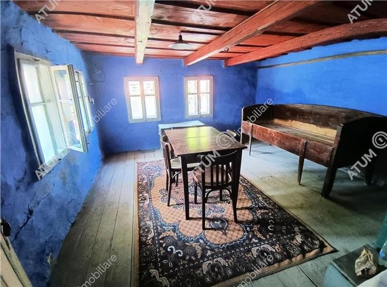 Casa traditionala din lemn cu 930 mp teren langa Sibiu - 15