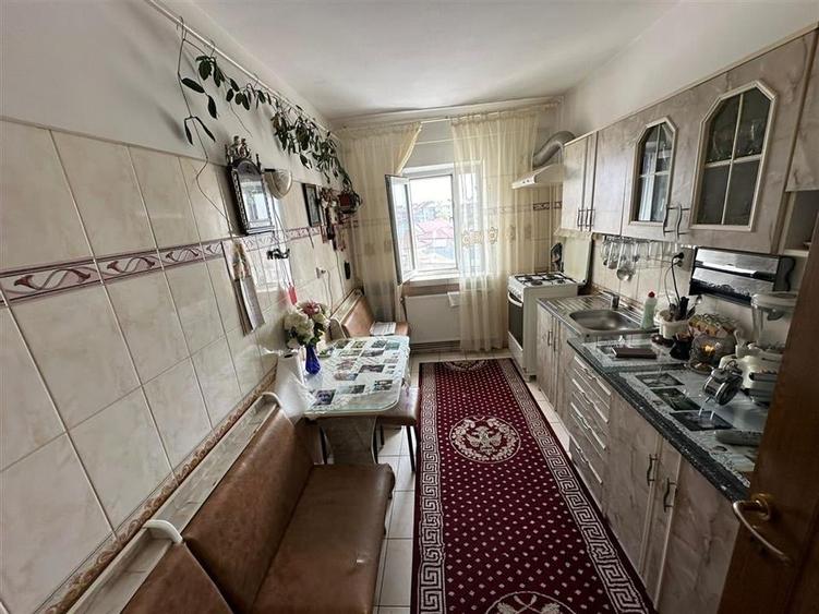 Apartament 3 cam, str Panduri, Bahne, 74 mp utili,et 4/4 fara acoperis - 2