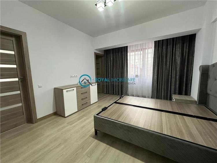 Royal Imobiliare - Inchiriere apartament 3 camere zona Albert - 8