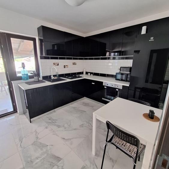 Domnesti, casa individuala, 4 camere, 2 bai, 105mp utili, suprafata teren 330mp - 5