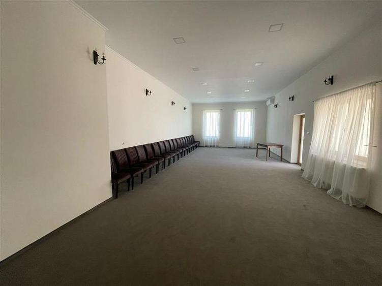 De vanzare spatiu comercial - 8