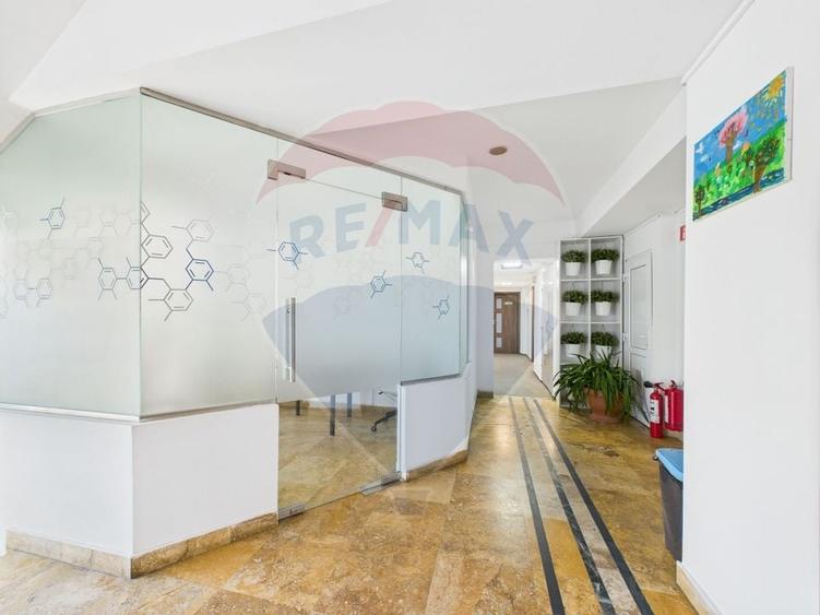 Spatiu de birouri de 183 mp de inchiriat in zona Vitan - 9