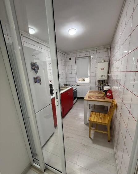 Apartament 2 camere, decomandat - zona Astra - 7