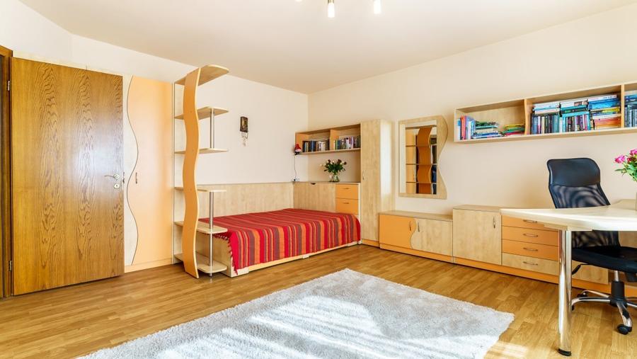 Casa individuala  de vanzare - cartier Europa - 17