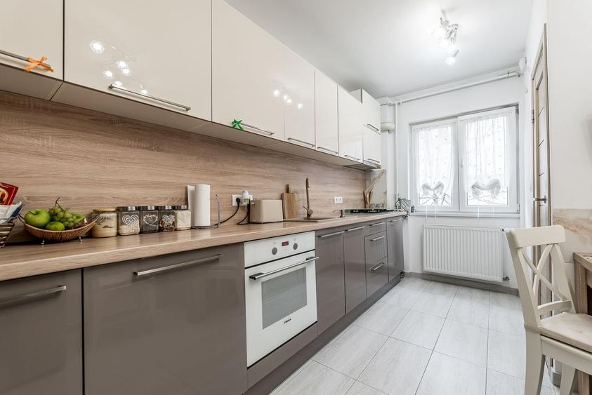 Apartament cu 3 camere decomandate la cheie, etaj 1 Comision 0 - 1