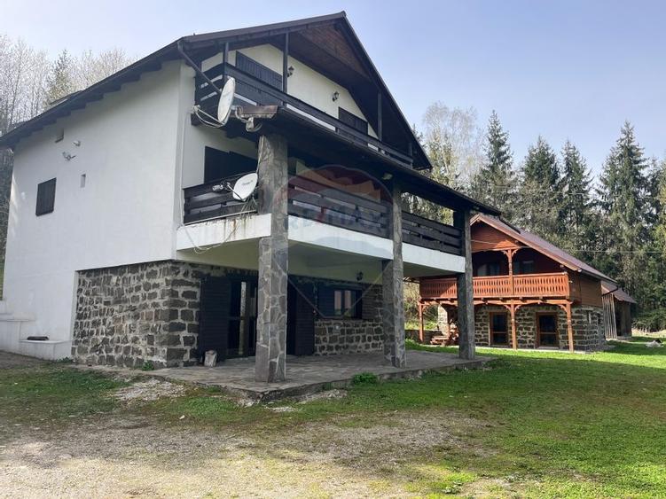 Hotel / Pensiune cu 6 camere de vanzare - 1