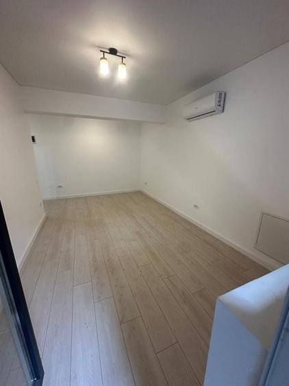 Gars cu gradina, ideal salon sau locuit! - 4