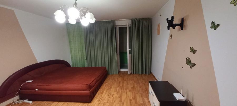 Garsoniera de inchiriat 40 mp - 1