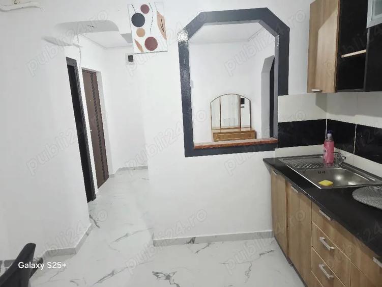 De vanzare apartament 2 camere, zona C.N.Spiru Haret - 2