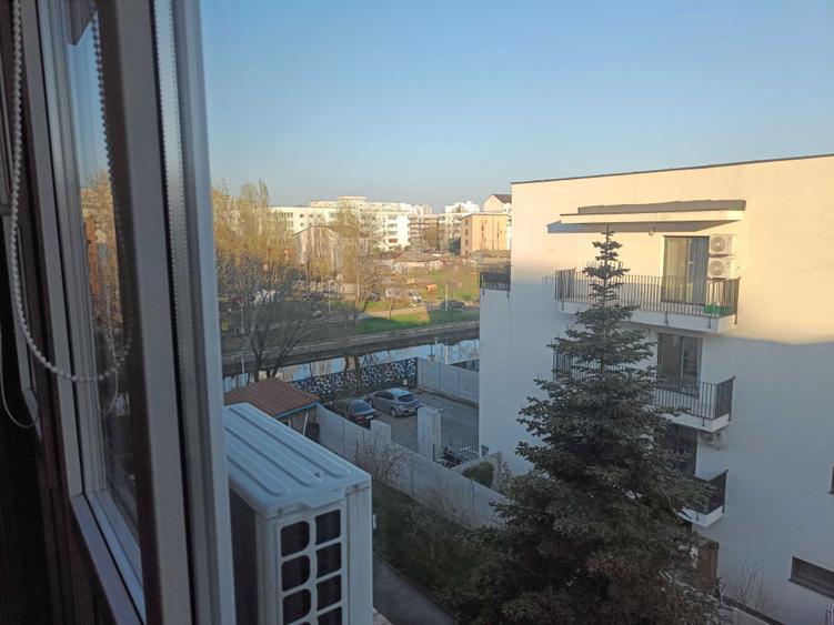 Inchiriez garsoniera - 4