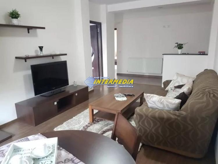 Apartament cu 3 camere de inchiriat in Centru Bloc Nou mobilat si utilat complet - 1