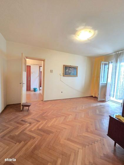 3 Camere confort 1, Zona Garii etaj 2 Liber - 2