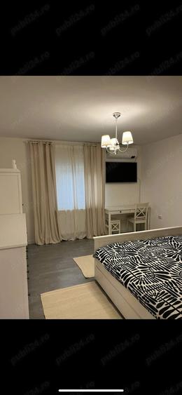 Inchiriez garsoniera piata UNIRII - 1