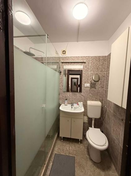 Apartament 3 camere, etaj 1/4, in Drumul Taberei, direct proprietar - 3