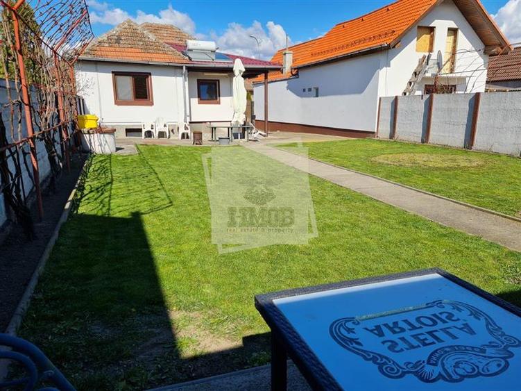 Casa individuala cu 3 camere 2 bai si 554 mp teren in Selimbar - 1