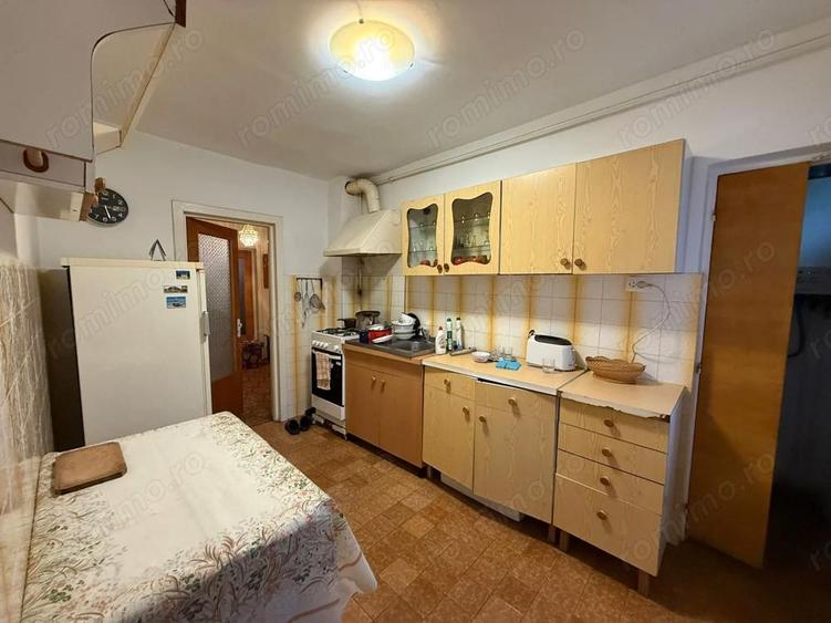 Apartament 3 camere de inchiriat,decomandat, etaj 1, 90 mp - 6