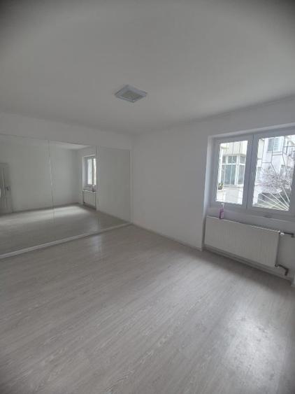 Inchiriez apartament - 5