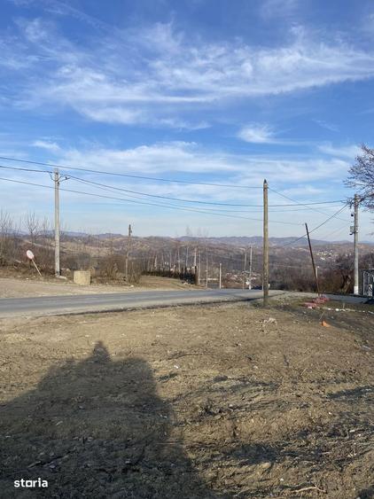 Teren intravilan 1288 mp, acces pietruit, utilitati - 8