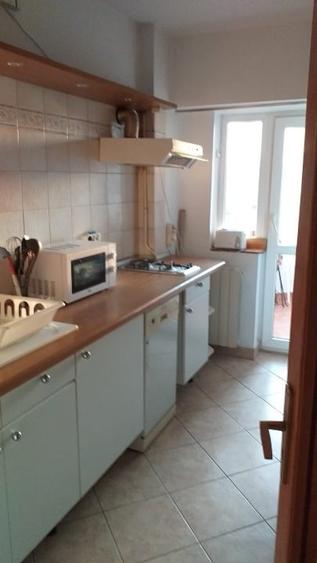 Particular oferă ultracentral, apartament 3 (4) camere cu garaj, în imobil 1979, - 6