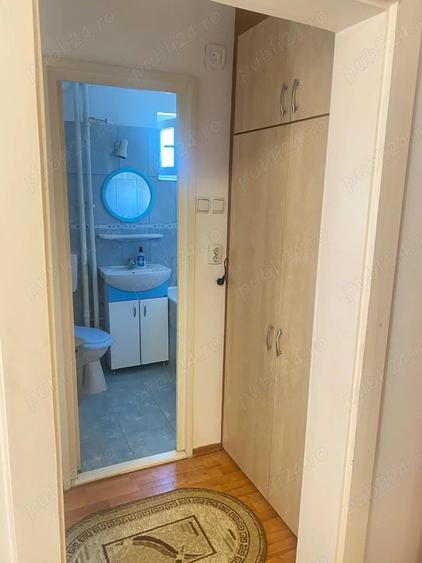 Apartament cu 2 camere semidecomandat în Romanilor