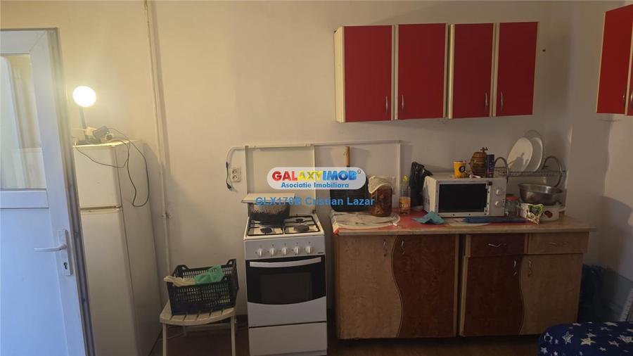 Casă cu 3 camere cu Teren 316 Mp în Giulești