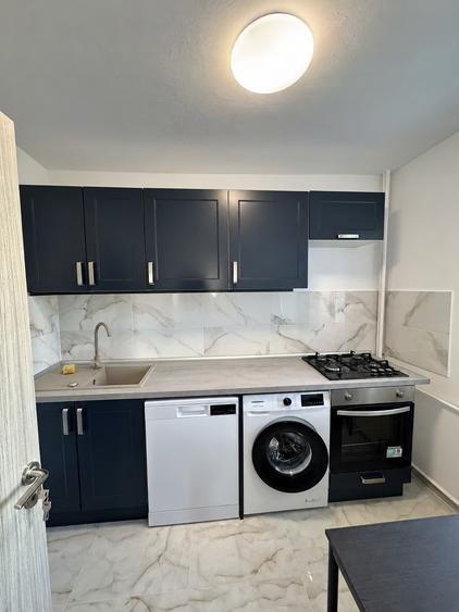 Apartament cu 3 camere, mobilat în Valea Ialomiței