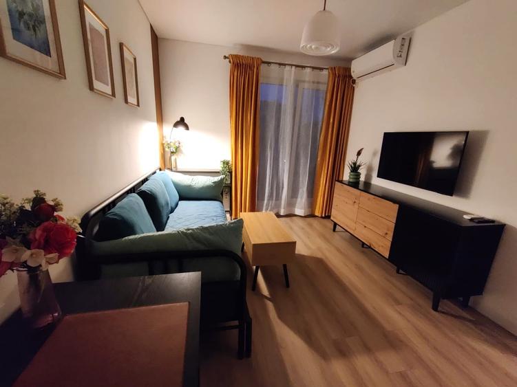 Apartament cu 2 camere decomandat, mobilat în Apărătorii Patriei