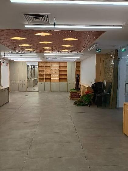 Birou, de 200 mp, în Unirii