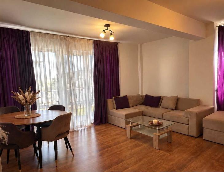 Apartament cu 2 camere decomandat în Apărătorii Patriei