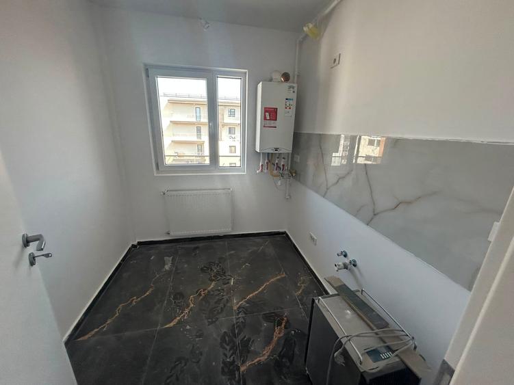 Apartament cu 2 camere decomandat în Berceni