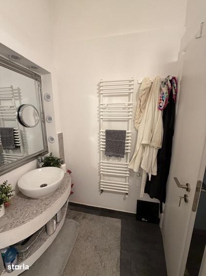 Casă cu 2 camere cu Teren 400 Mp în 1 Mai