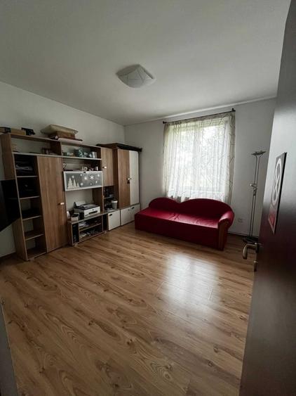 Apartament cu 2 camere decomandat în Exterior Vest
