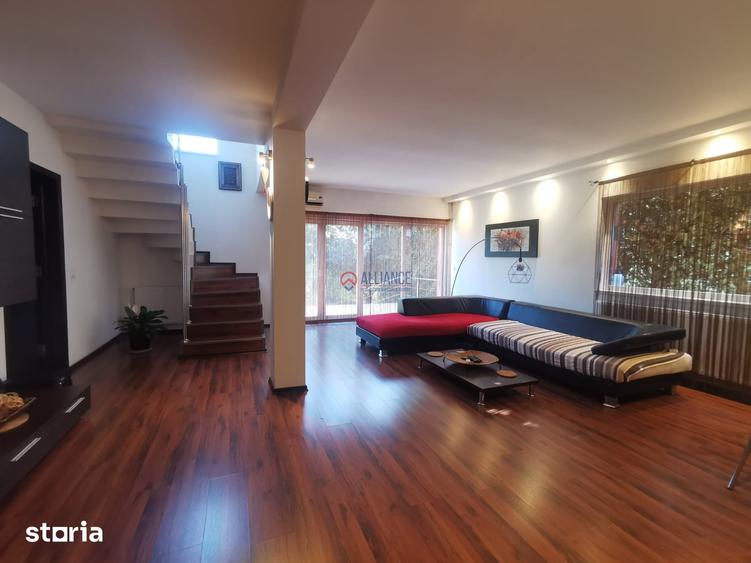 Casă cu 4 camere cu Teren 471 Mp în Agigea