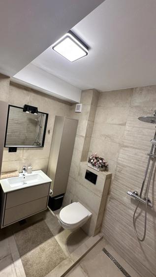 Apartament cu 2 camere decomandat în Gara