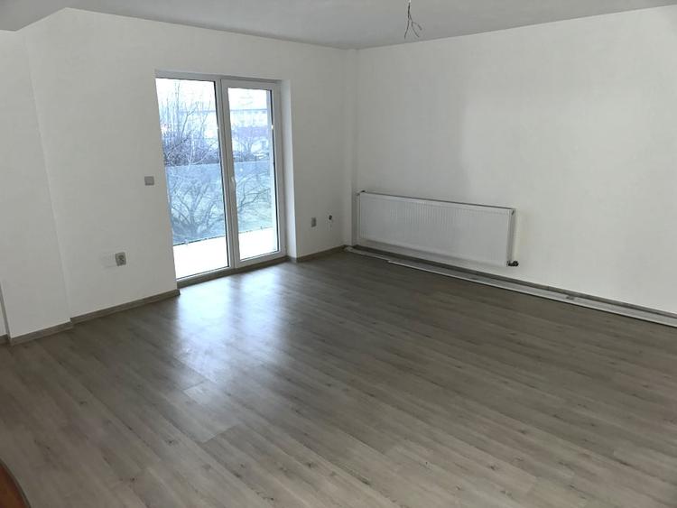 Apartament 3 camere 66 mp Bloc NOU Finisat Modern Balcon 2 locuri parcare Sebes - 6