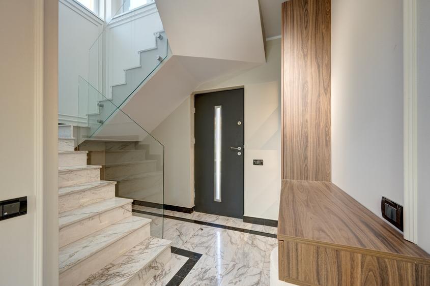 VILA INDIVIDUALA MOBILATA - TUNARI -  LANGA LAC - COMISION 0% - 7