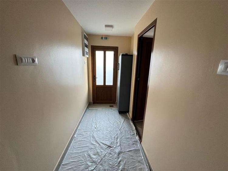 Spatiu Comercial de vanzare pe strada Crangului 101 Vanatori - 14