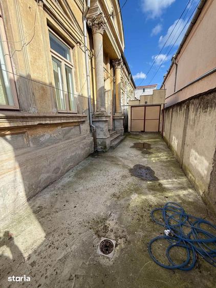 Casă cu 3 camere cu Teren 219 Mp în Independenței