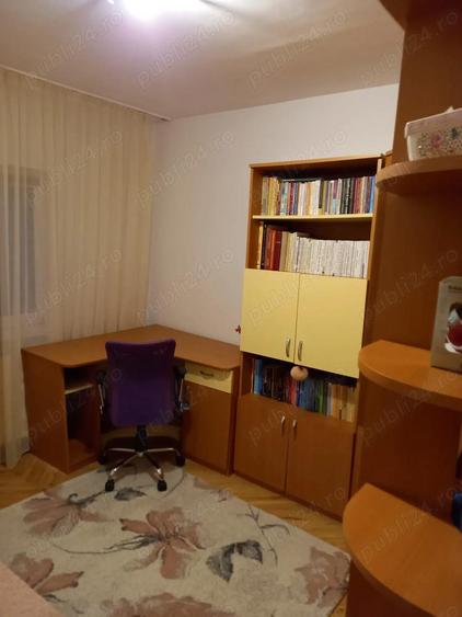 Proprietar,inchiriez apartament cu 3 camere,centrala proprie,izolat,in zona Sagului,Piata Doina - 6