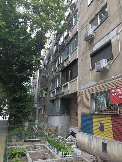 13 Septembrie / Petre Ispirescu - Garsoniera 26,27 mp , bloc construit in 1986 - 16