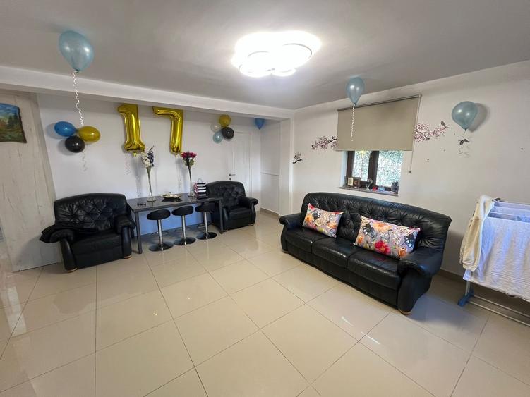 Casă tip duplex – mobilată și utilată – 4 camere-250 mp teren - 10