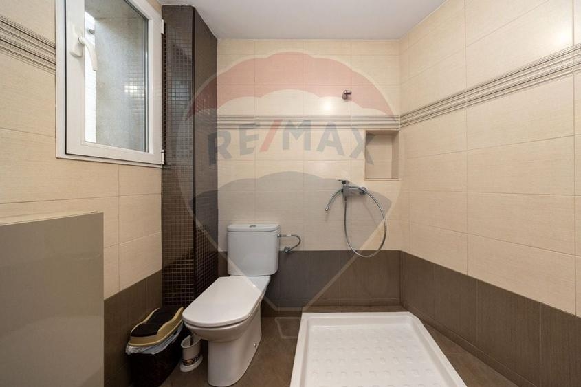 Casă noua - parcări subterane, teren 500 mp, Codlea - 16