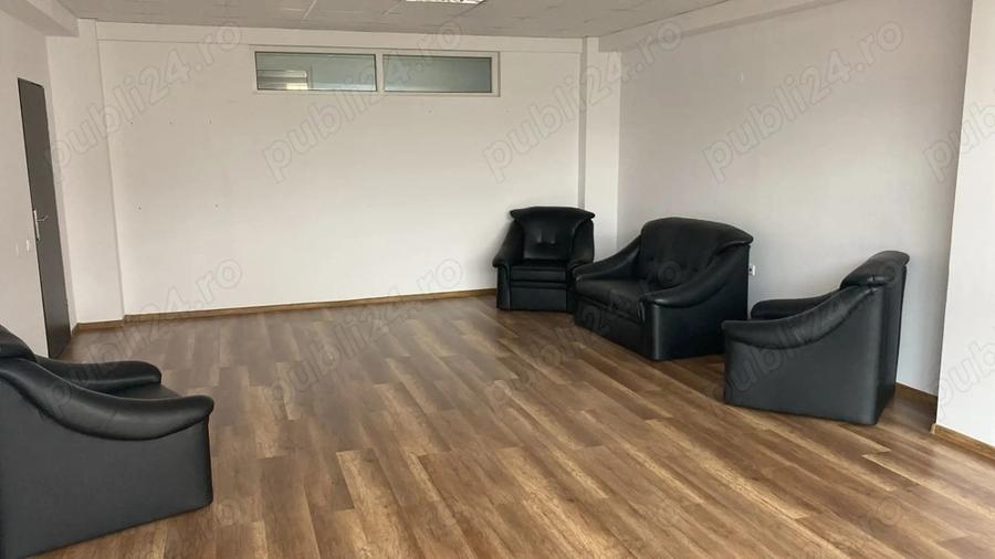 Inchiriez spatiu birouri , open space, in cladirea Registrului Comertului et.1 ,44 mp - 1