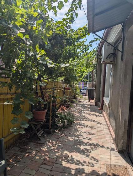 Casa de vanzare 2 corpuri - 1