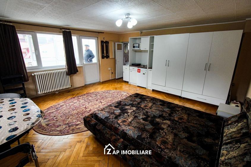 Apt 1 camera - 7 noiembrie - etaj 2 - 3